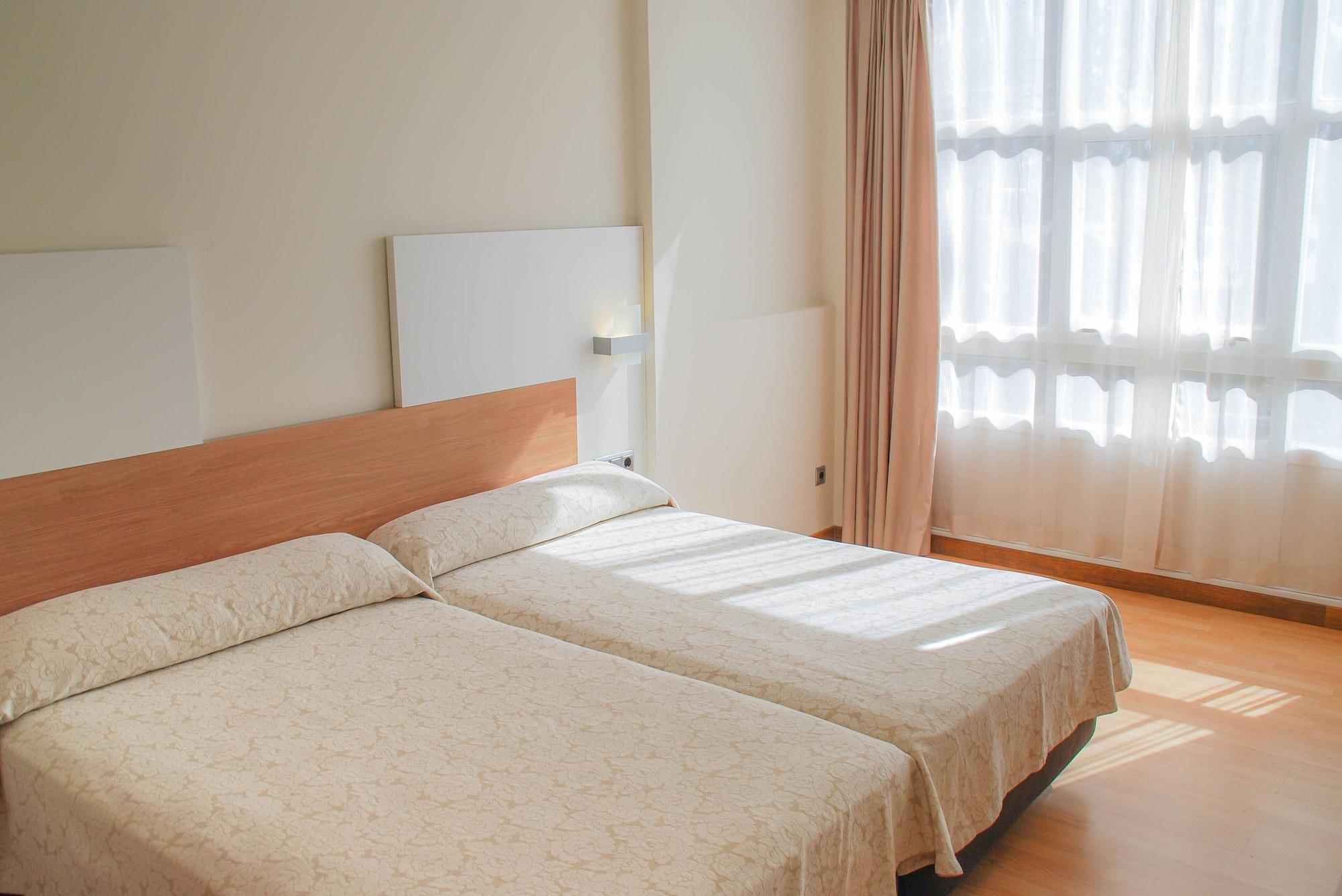 Hotel Faranda Rias Altas, Ascend Hotel Collection 佩里洛 外观 照片