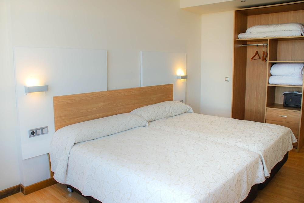 Hotel Faranda Rias Altas, Ascend Hotel Collection 佩里洛 外观 照片