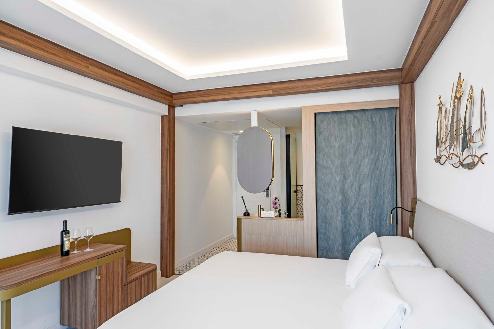 Hotel Faranda Rias Altas, Ascend Hotel Collection 佩里洛 外观 照片